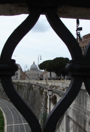 St Peter’s from Ponte Sant’ Angelo.